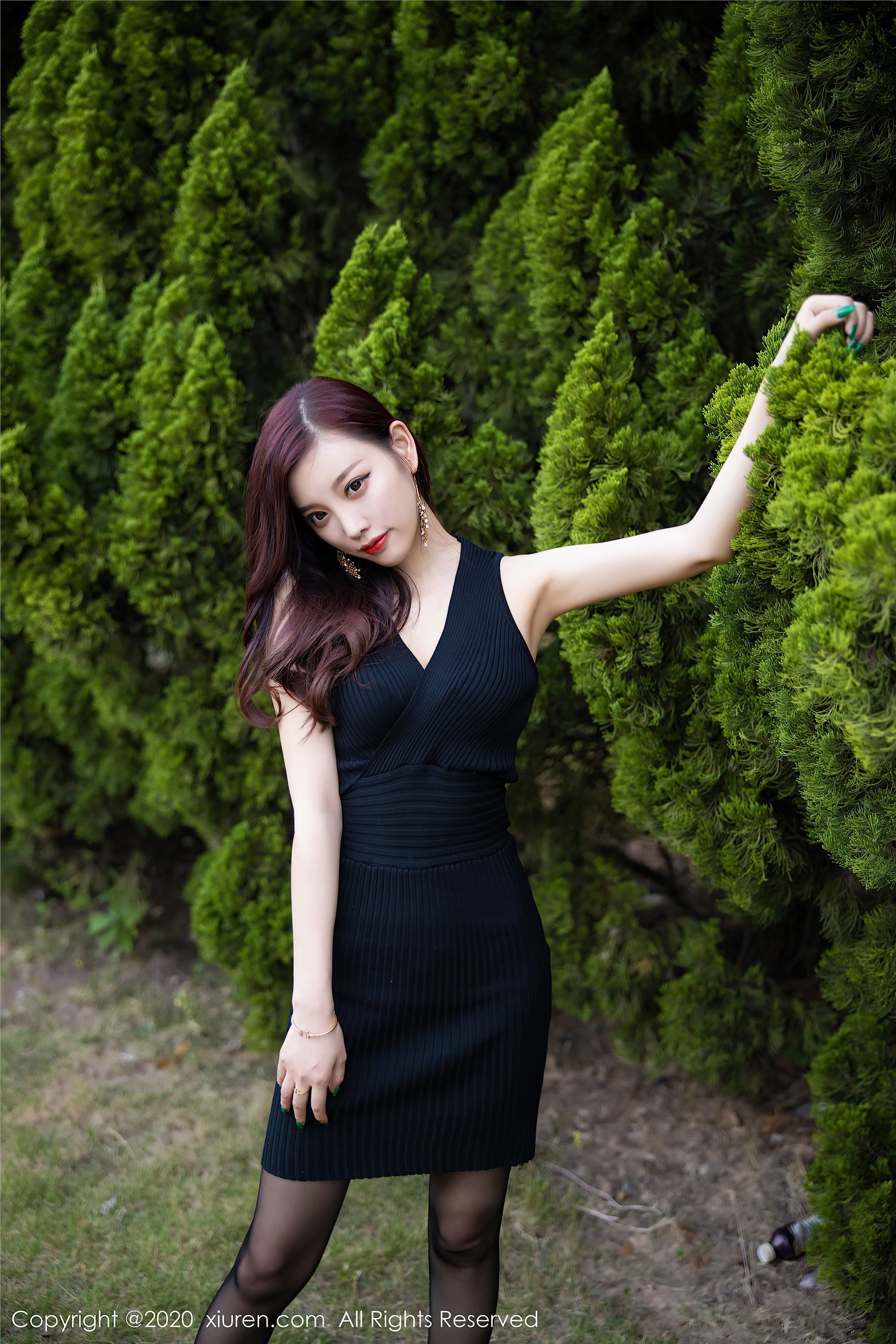 XIUREN秀人网 2020.10.13 Vol.2648 杨晨晨sugar